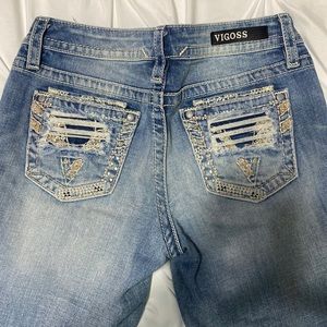 Vigoss Size 3/4 Length 25 Dublin Capris one small stain as shown